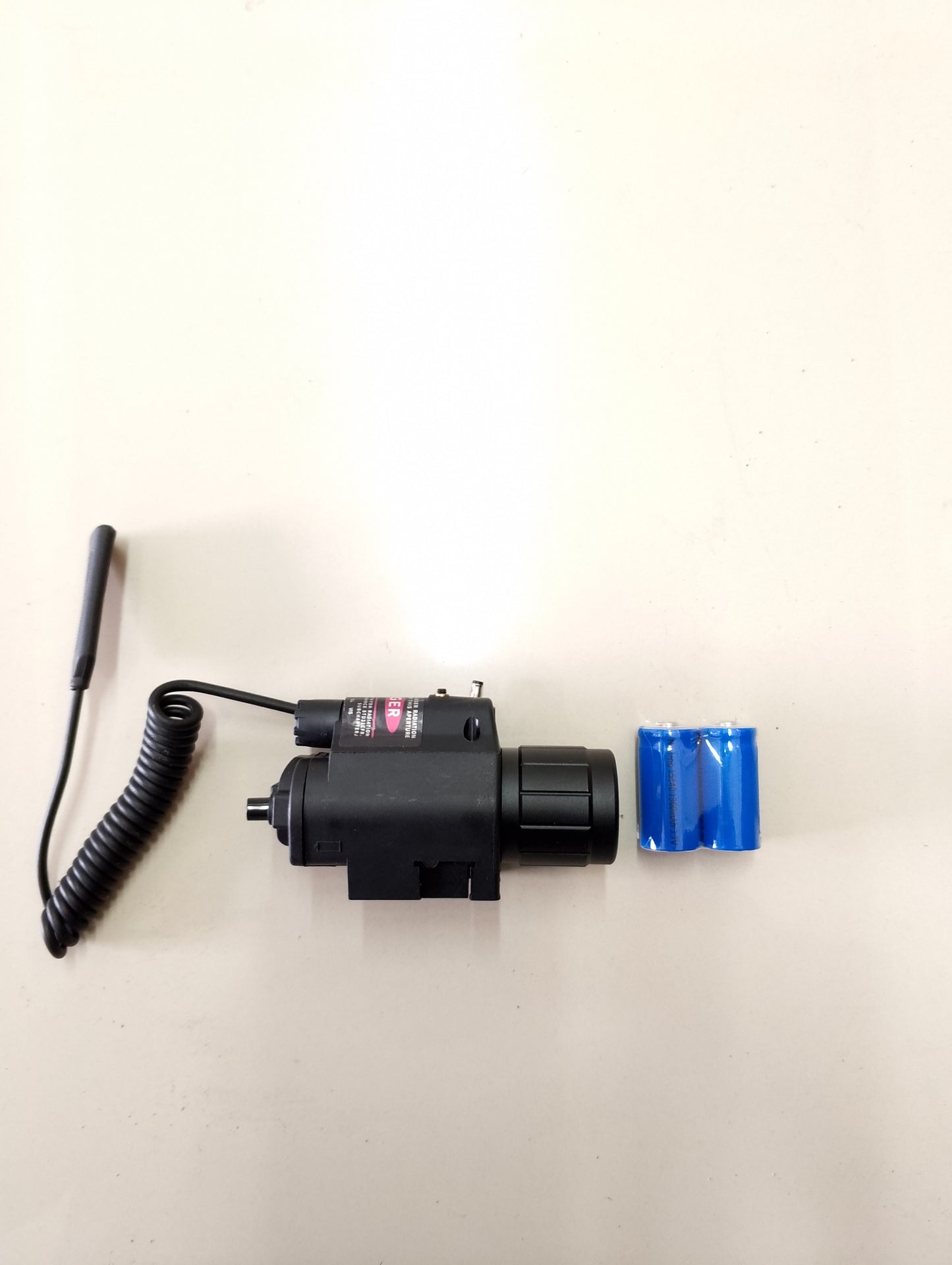 TACLIGHT RED LASER WITH BATTERY